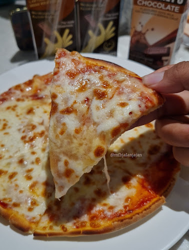 Opinii despre Pizza & Cafe Milano Suria KLCC în Kuala Lumpur - Gastronomi dan perhotelan