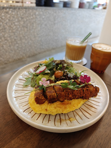 Opinii despre People Pleaser Penang în George Town - Gastronomi dan perhotelan