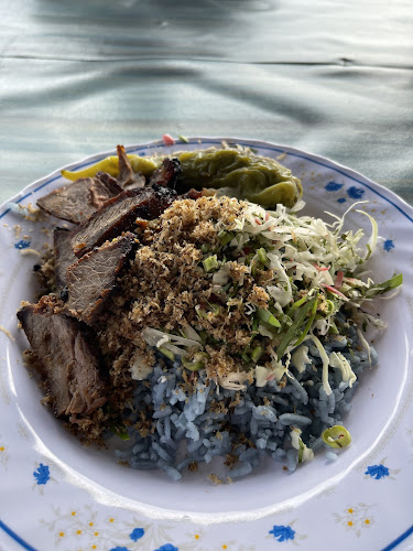 Comentarii opinii despre Kedai Nasi Berlauk Moksu Yah Tok Sabah