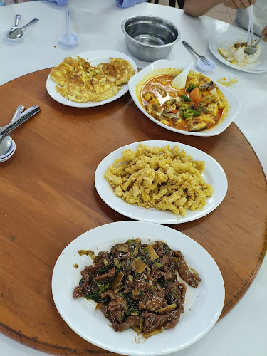 Opinii despre Kedai Kopi Hing Leong 兴隆飯店 în Kota Kinabalu - Gastronomi dan perhotelan