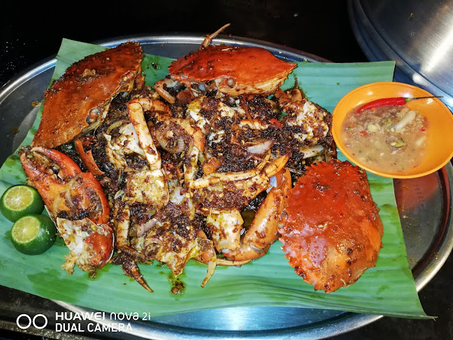 Comentarii opinii despre Seafood Padungan Bay Restaurant