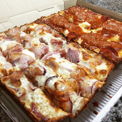 Pizza & Kunafa Wagon | Gurney Plaza Food Hall - Pulau Penang