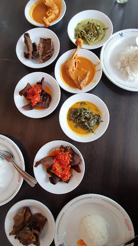 21-G, Daju 5 Darul Ihsan, Jalan Barat, Seksyen 8 Petaling Jaya, 46050 Petaling Jaya, Selangor