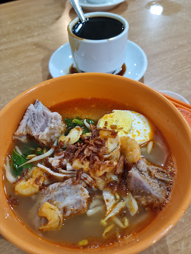 Kafe Little Nam Yeong • 小南洋茶室