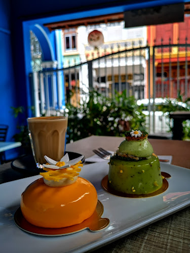 64B, Lorong Selamat, 10400 George Town, Pulau Pinang