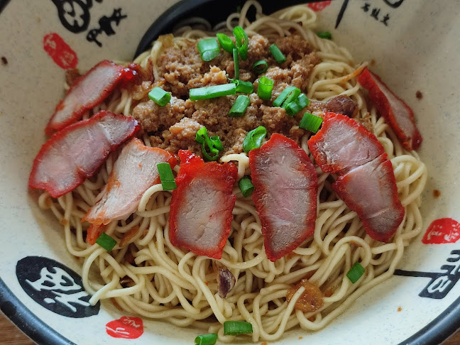 Opinii despre Tian Tian Kopitiam (Sarawak Kolo Mee) în Tanjung Bungah - Gastronomi dan perhotelan