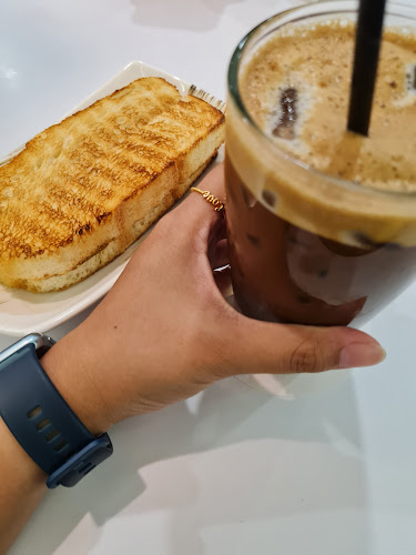 Opinii despre WaaronKuus Cafe în Kuala Lumpur - Gastronomi dan perhotelan