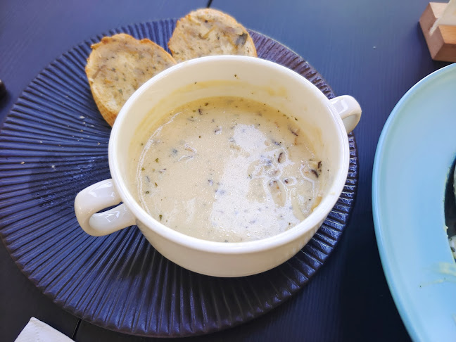 Opinii despre Neo Coffee - Bukit Tinggi în Klang - Gastronomi dan perhotelan