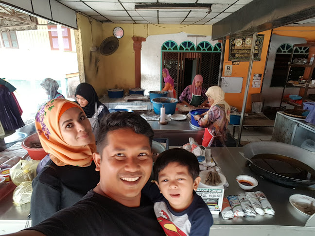 Comentarii opinii despre Keropok Losong Adik Beradik