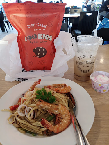 Der' Cabin Bistro Perling