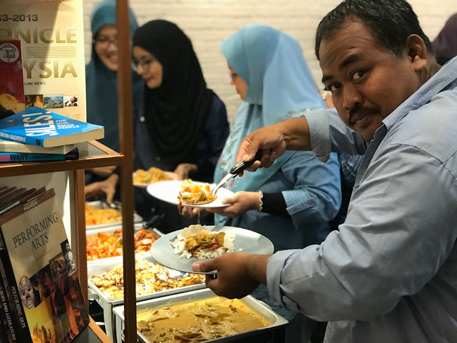 170, Jalan Bunga Raya Pantai, Pengkalan Rama, 75100 Melaka