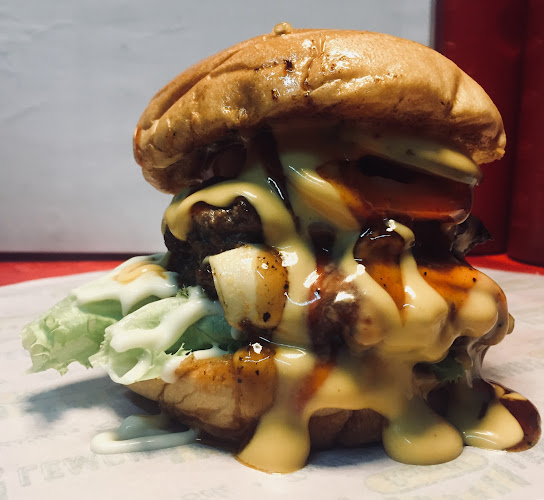 Bus Stop Burger Kemaman - Gastronomi dan perhotelan