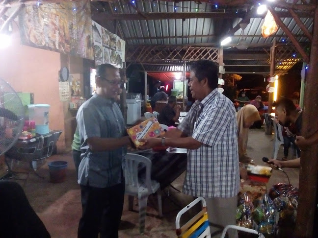 Opinii despre Syed Hairol Tomyam Seafood în Jerantut - Gastronomi dan perhotelan