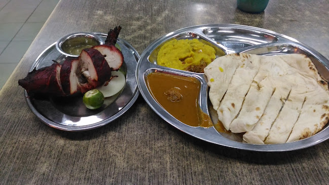 Selvam Restaurant - Gastronomi dan perhotelan