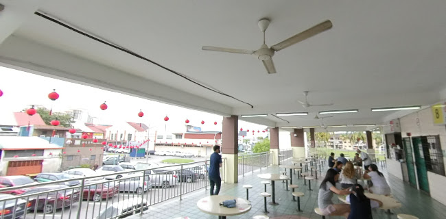 Pusat Makanan Dan Rekreasi Padang Song Kheng Hai