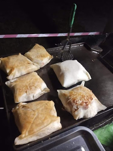 Abang Che-Che Burger - Kuching