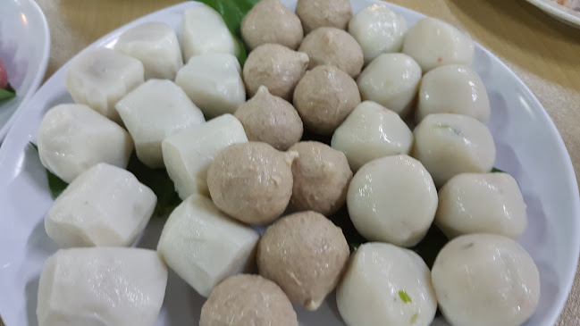 Comentarii opinii despre Eam Huat Charcoal Steamboat Restaurant