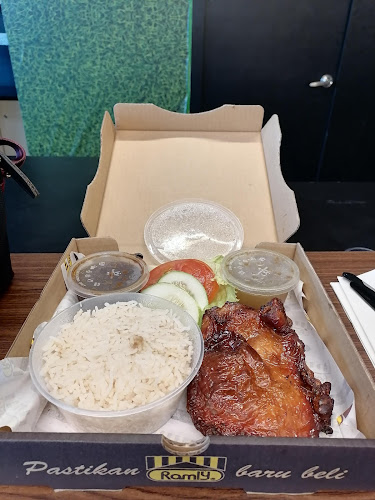 Ramly Burger Kiosk @ Axiata Arena - Gastronomi dan perhotelan