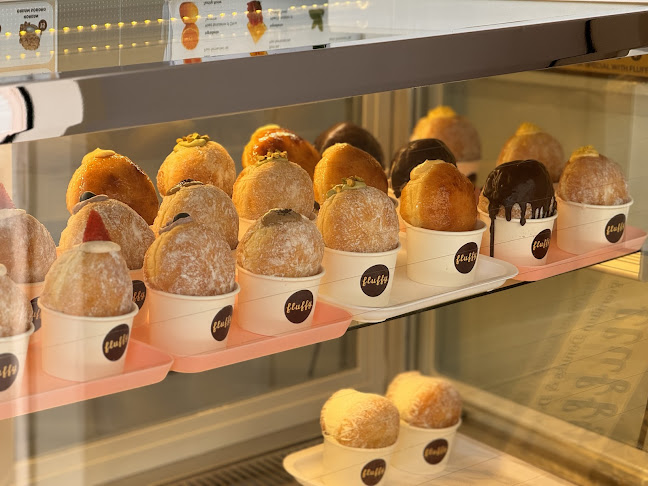Cafe Fluffy - Everyday Handmade Dessert Cafe: Premium Donuts & Coffee - Gastronomi dan perhotelan