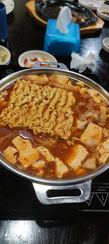 Koreana - Gastronomi dan perhotelan