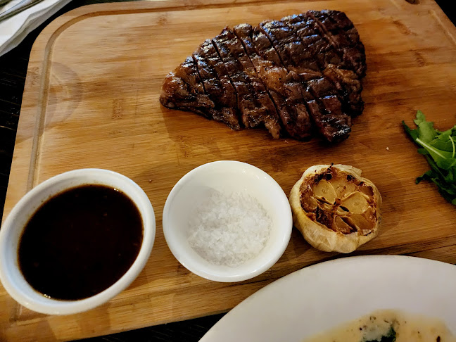 Opinii despre The Penthouse Restaurant & Winebar în Subang Jaya - Gastronomi dan perhotelan