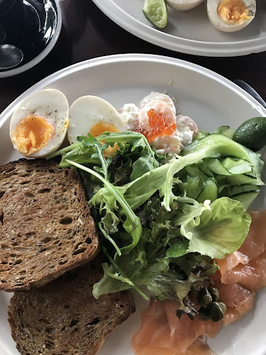 VCR Bangsar - Gastronomi dan perhotelan