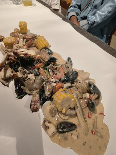 Opinii despre D'Shell Seafood Restoran în Shah Alam - Gastronomi dan perhotelan