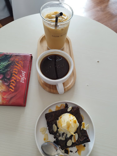 Opinii despre Room Cafe în Jerantut - Gastronomi dan perhotelan