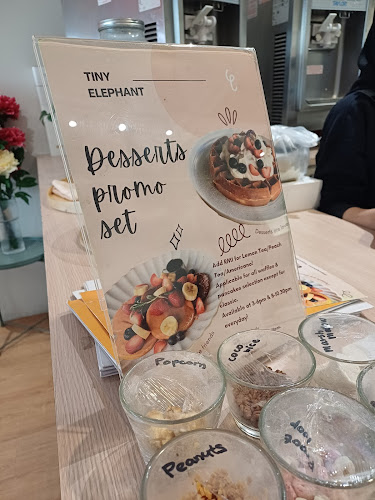 Opinii despre Tiny Elephant - Soft Serve & Coffee în Kota Bharu - Gastronomi dan perhotelan