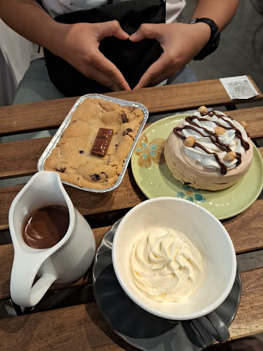 Comentarii opinii despre Belly Treats