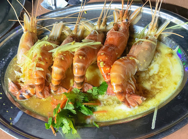 Opinii despre 榴莲饭档 Kedai Makanan Liu Lian (Liu Lian Restaurant) în Tanjung Tualang - Gastronomi dan perhotelan