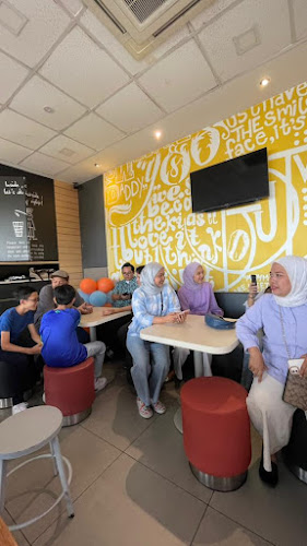 Comentarii opinii despre McDonald's Petrajaya DT