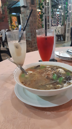 Opinii despre Damai Seafood Village în Johor Bahru - Gastronomi dan perhotelan