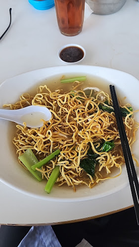 Opinii despre Kedai Kopi Hing Leong 兴隆飯店 în Kota Kinabalu - Gastronomi dan perhotelan