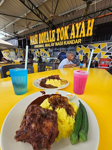 Nasi Royale Tok Ayah ( Original Malay Nasi Kandar ) - Gopeng