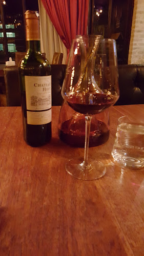 Opinii despre Rewine Bistro & Dine în Ipoh - Gastronomi dan perhotelan