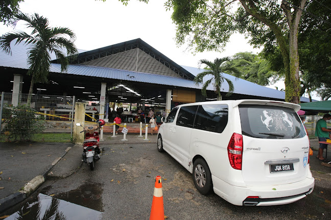 Pasar Besar Taman Molek - Gastronomi dan perhotelan