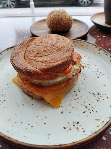 Magnificent Park Bakery - Gastronomi dan perhotelan