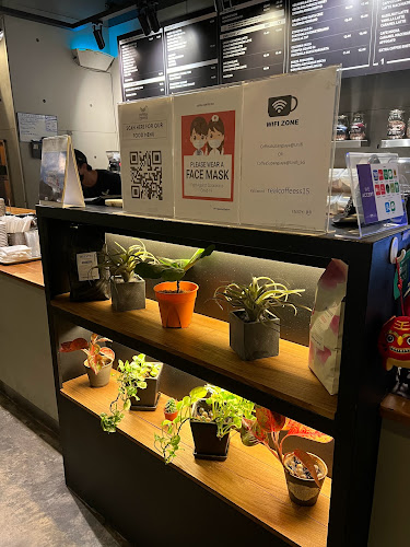 Comentarii opinii despre Coffea Coffee