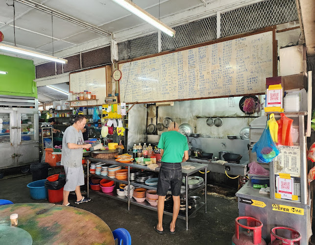 Comentarii opinii despre Restoran Chat Sook 冷气七叔玲珑饭店