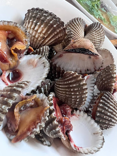 Hai Kah Lang - Gastronomi dan perhotelan