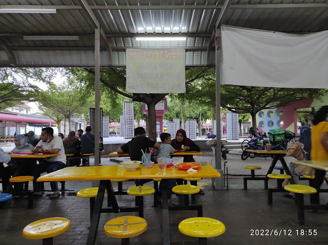 Opinii despre Medan Selera Dato' Tahwil Azar în Ipoh - Gastronomi dan perhotelan