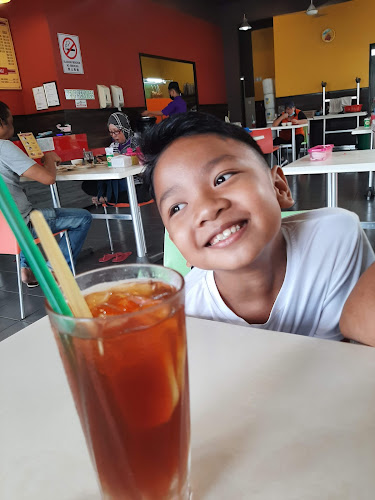 Opinii despre Restoran Halifah în Kota Kinabalu - Gastronomi dan perhotelan