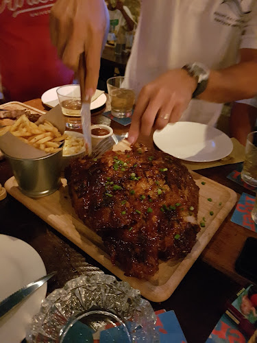 Opinii despre Bottle and Boar (by Jarrod & Rawlins) în Subang Jaya - Gastronomi dan perhotelan