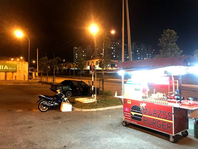 Opinii despre MUAZSS BURGER - TAMAN PELANGI în Johor Bahru - Gastronomi dan perhotelan