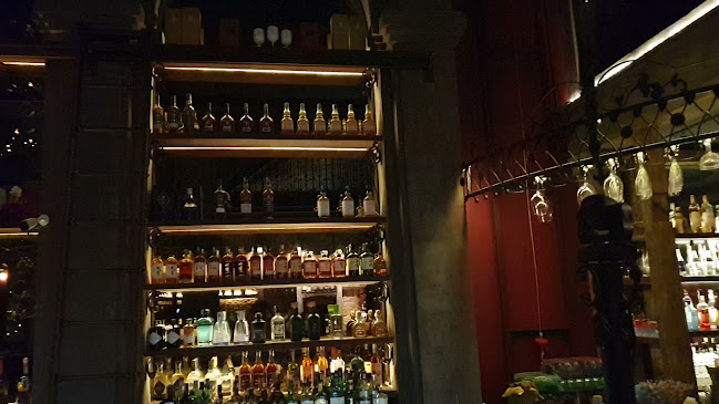 102, Jalan Ewe Hai, 93000 Kuching, Sarawak