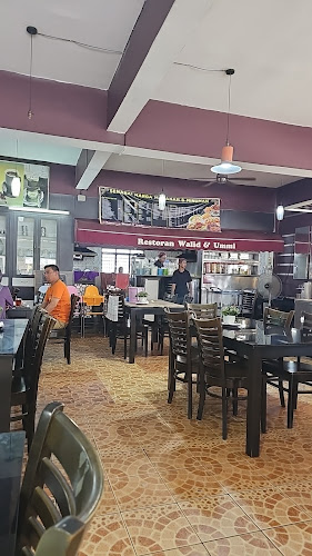 Opinii despre Restoran Walid & Ummi în Seri Manjung - Gastronomi dan perhotelan