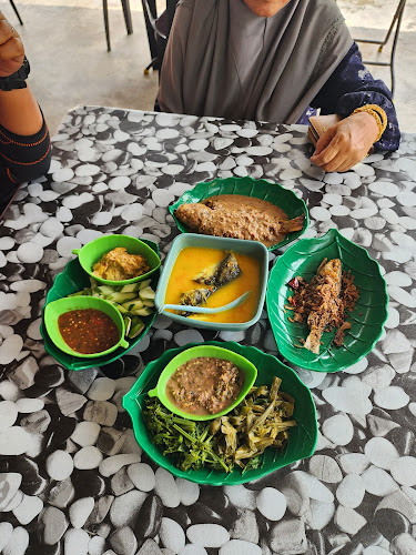 DJ Snow Wash, Kampung Batu Berdinding, 33400 Lenggong, Perak