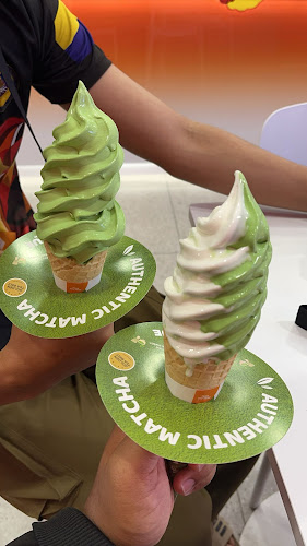 No. 33, Block Q, Jalan Plumbum, U, Seksyen 7, 40000 Shah Alam, Selangor