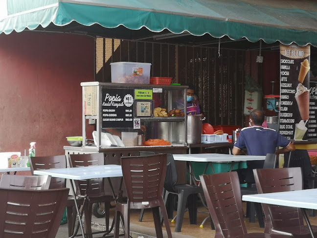 Char Kuey Teow Stadium Paroi (Bongish) - Gastronomi dan perhotelan